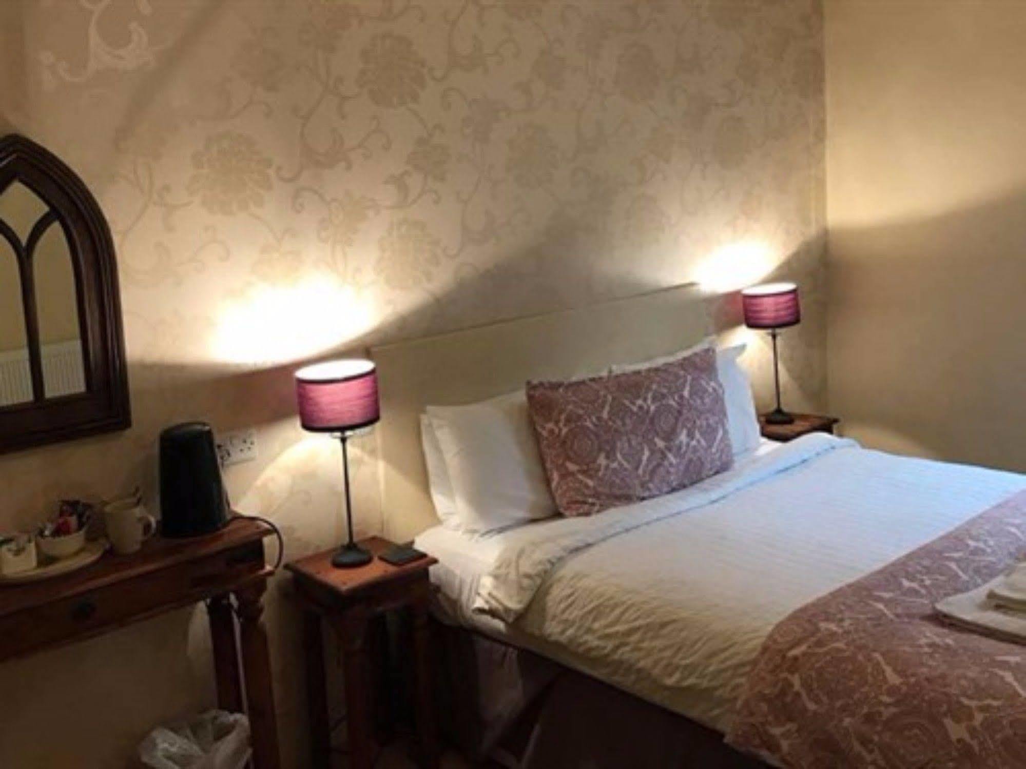 The Halford Hotell Halford  Exteriör bild